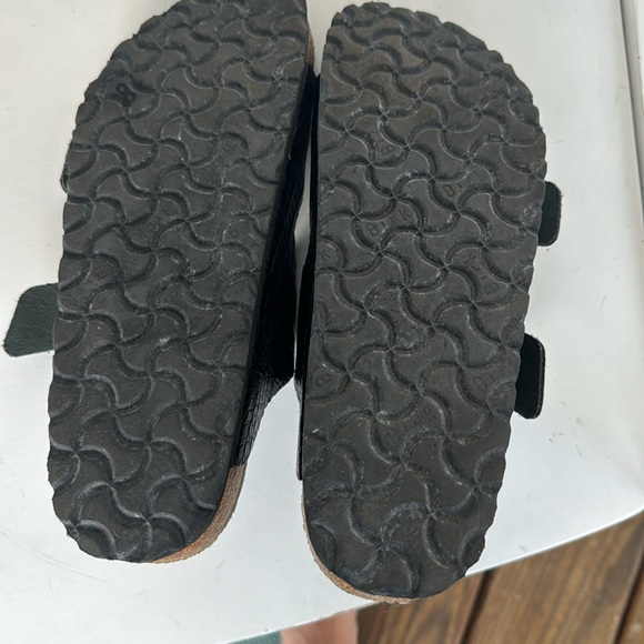 Black Leather Birkenstocks 39 - Picture 3 of 3